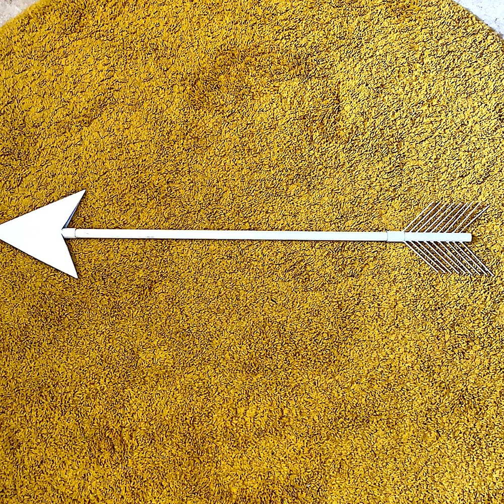 Metal Arrow wall decor